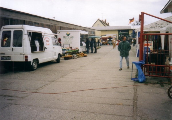 2003-04-05_Bauernmarkt_01.jpg